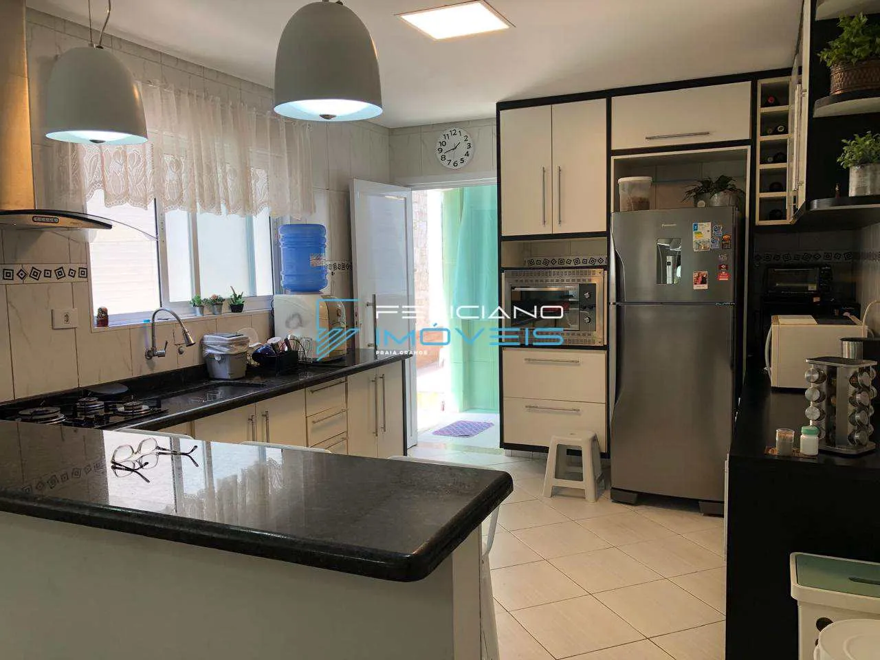 Imagem Sobrado com 3 quartos, Aviação, Praia Grande - R$ 889 mil, Cod: 7497