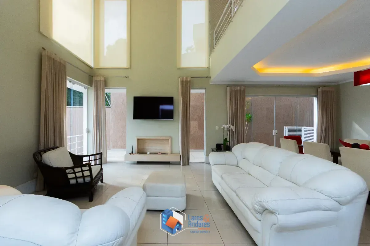 Imagem Casa para venda em Alto da Lapa com 3 quartos, sendo 3 suítes, 356m²