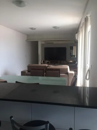 Imagem Apartamento com 3 Quartos para Alugar, 1 m² em Turu - São Luís