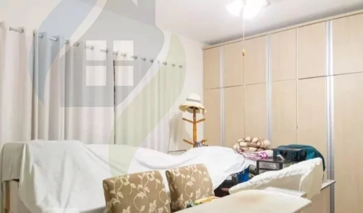 Imagem Casa de 2 dormitórios, 2 banheiros, 2 vagas, com 170m² em Rudge Ramos, São Bernardo do Campo