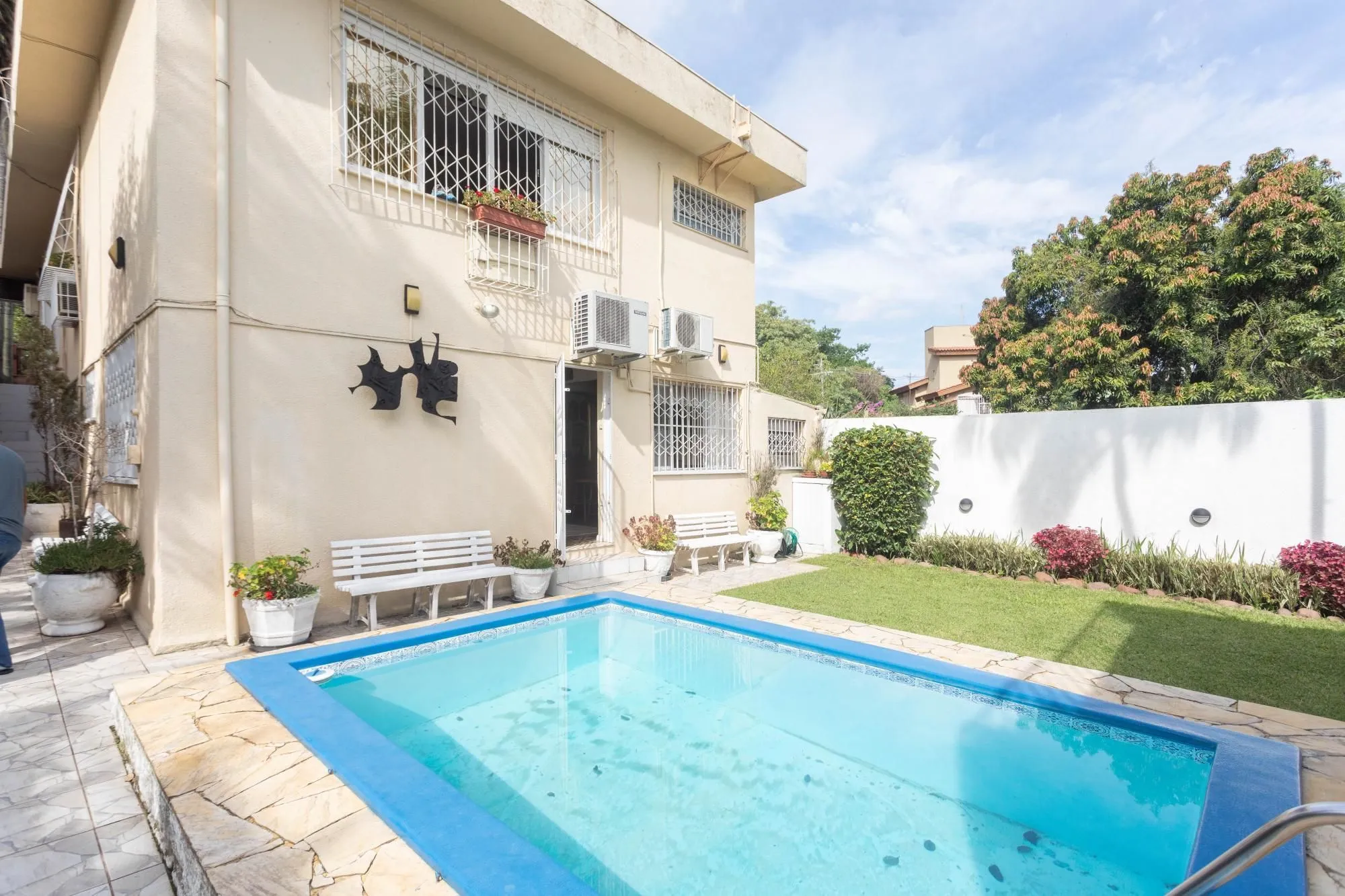 Imagem Casa com piscina e 470m2 no Chácara das Pedras