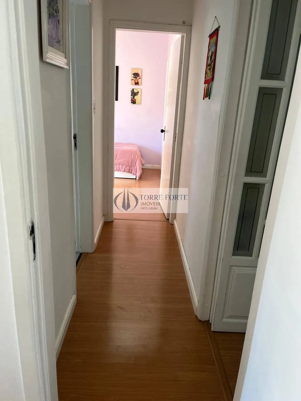 Imagem Apartamento espaçoso, com 75 m² com 2 dormitórios com excelente localização