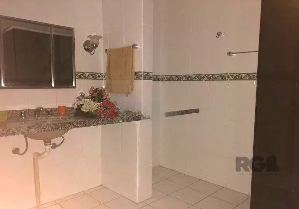 Imagem CASA SOBRADO NO CRISTO REDENTOR DE 5 DORMITÓRIOS E 3 VAGAS