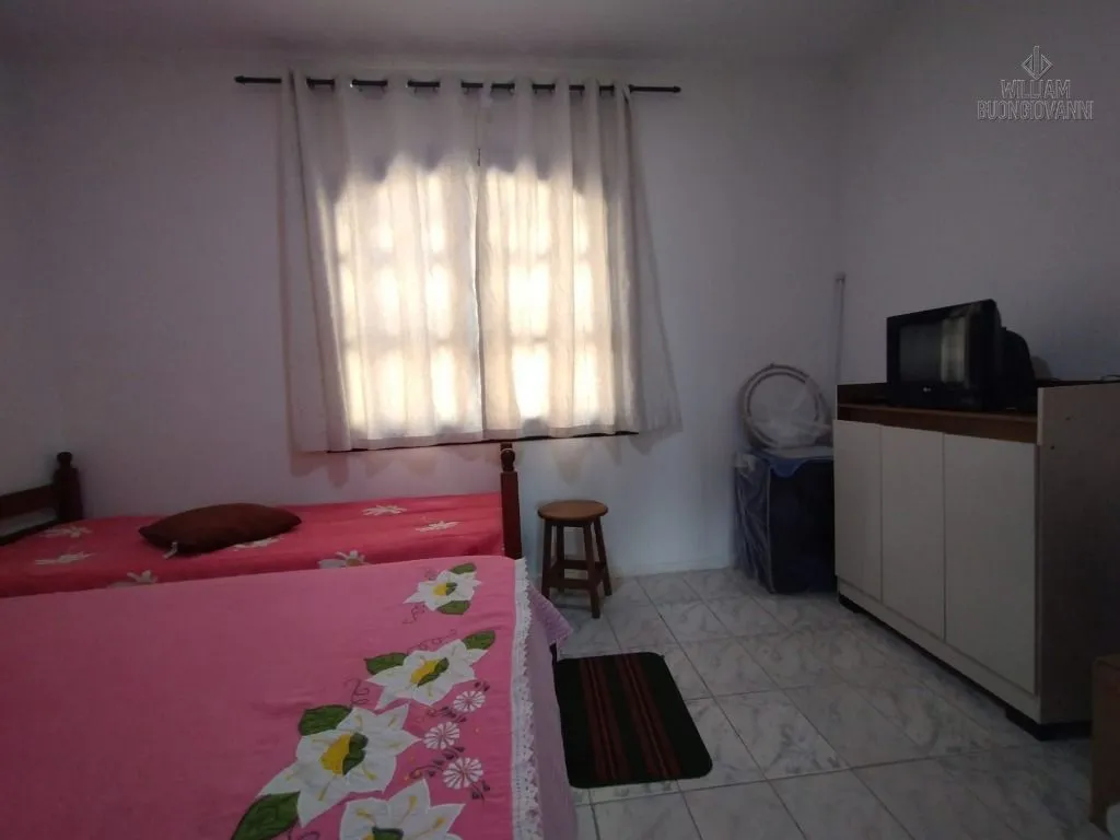 Imagem Sobrado em condomínio 2 dormitórios e piscina no bairro Imperador