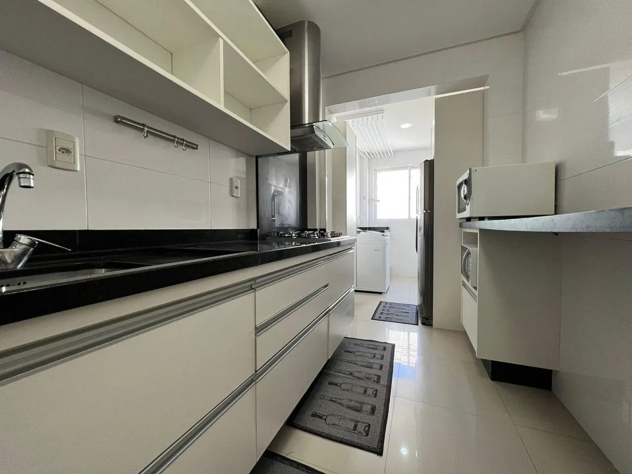 Imagem Apartamento com vista para o mar à venda com 137m2 por R$ 2.850.000,00