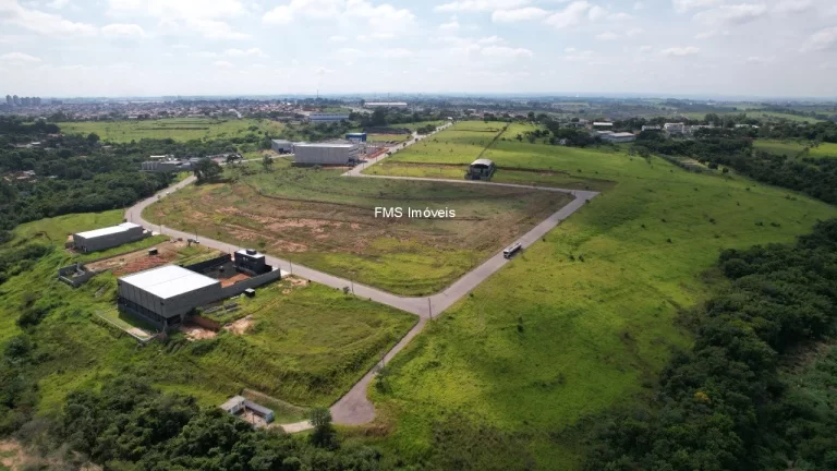 Imagem Lote com 1200m² na SP-101