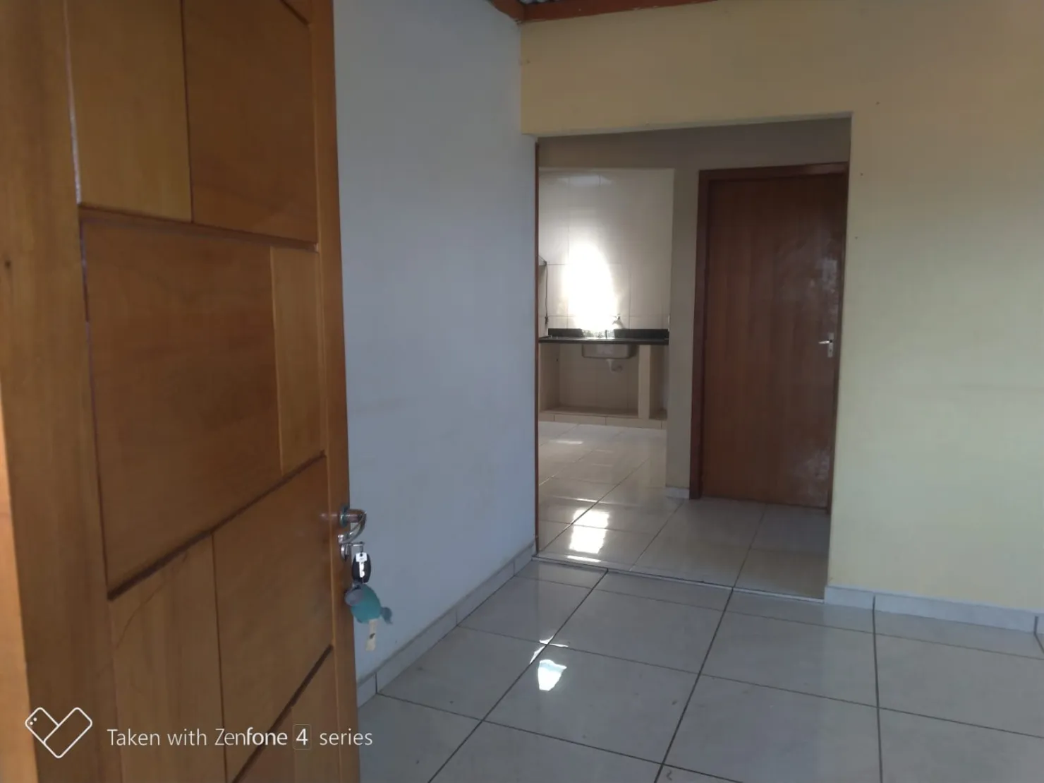 Imagem Casa para Locação 2 Quartos, 4 Vagas, 200M², São Gonçalo, Taubaté - SP