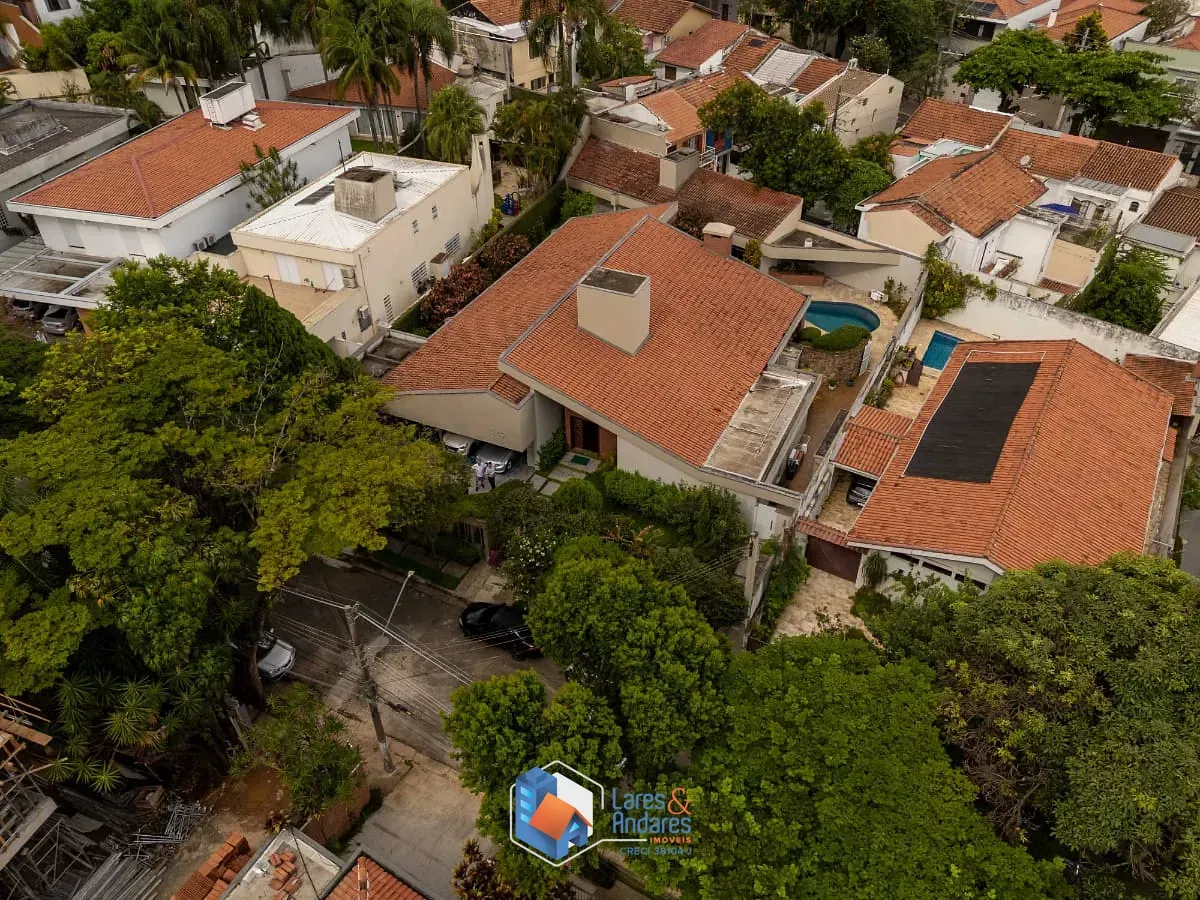 Imagem Casa para venda em Alto de Pinheiros com 4 quartos, sendo 4 suítes, 495m²