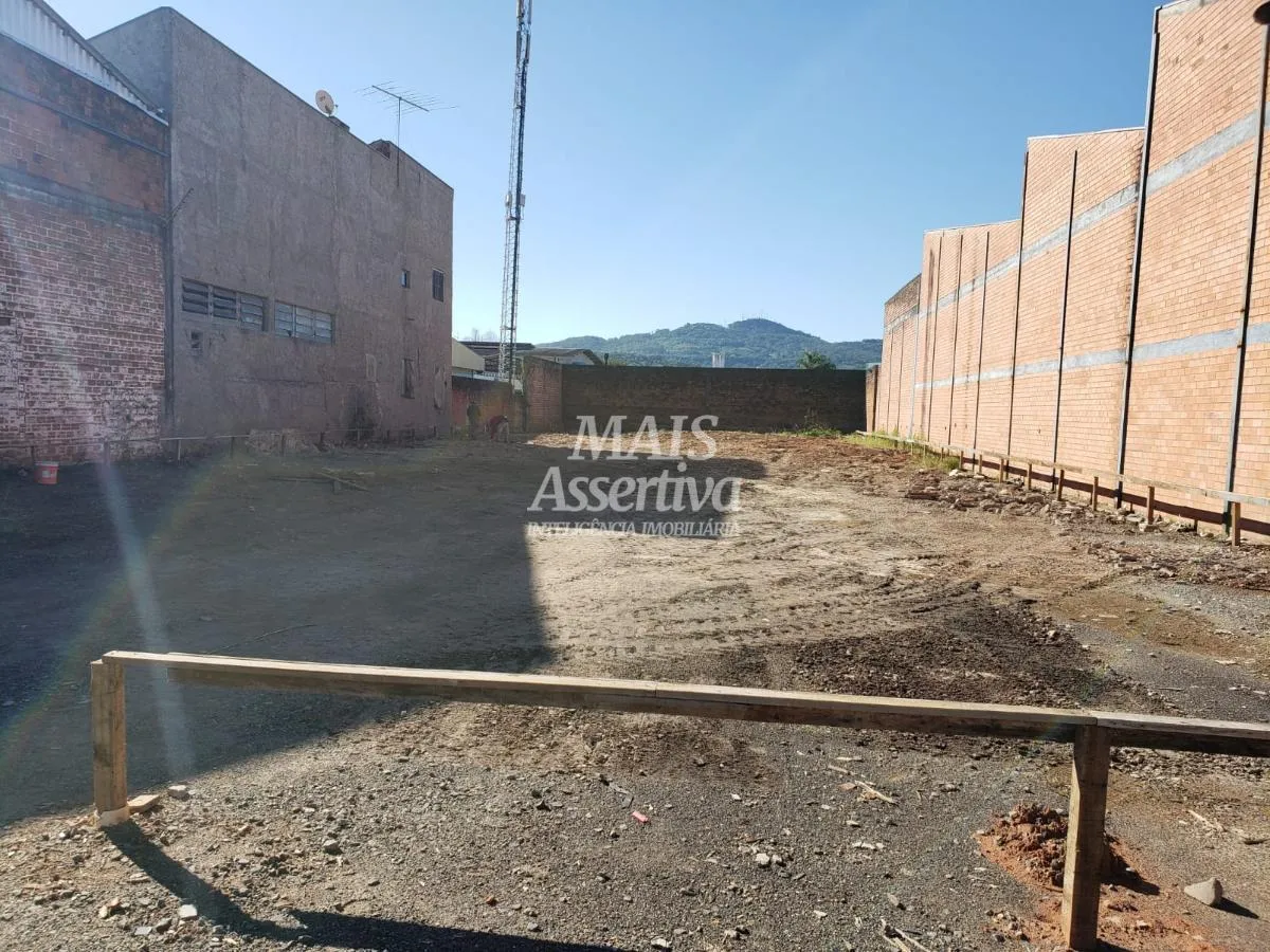 Imagem Terreno Comercial para Venda em Novo Hamburgo / RS no bairro Canudos