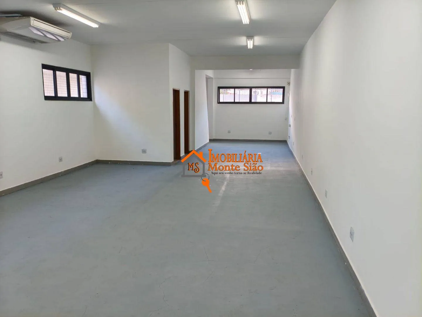 Imagem Galpão para alugar, 300 m² por R$ 16.276,00/mês - Jaçanã - São Paulo/SP