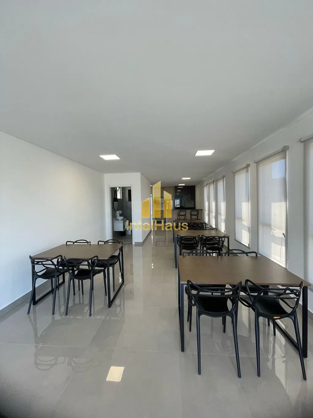 Imagem O Edifício Dom Gabardo é um empreendimento com 22 unidades idealizadas para que os moradores desfr...