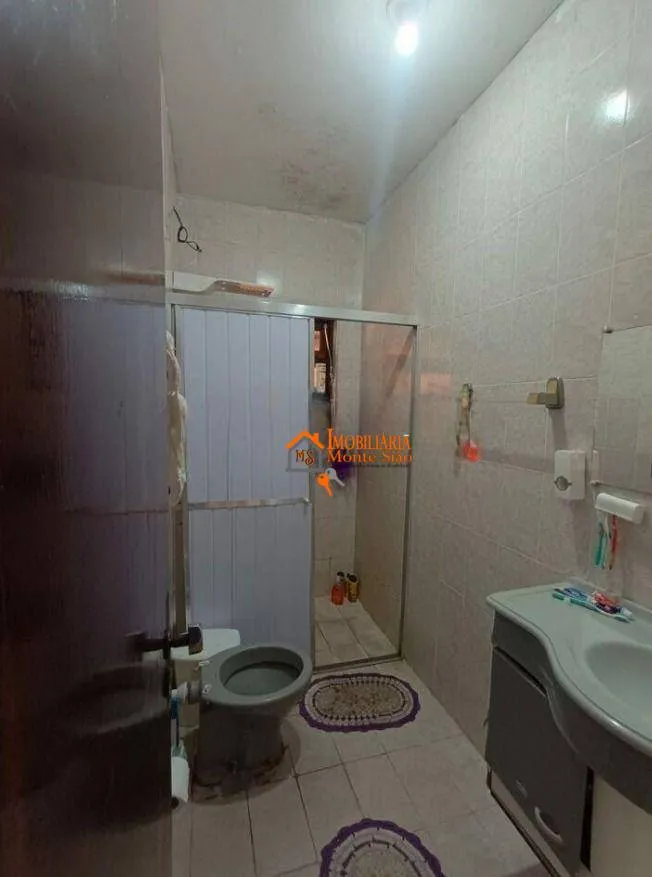 Imagem Sobrado com 4 dormitórios à venda, 250 m² por R$ 690.000,00 - Parque Santos Dumont - Guarulhos/SP