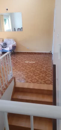 Imagem Casa à venda em Perdizes, São Paulo - SP, com 2 quartos, 1 sala, 2 banheiros, 4 vagas e 186m²!