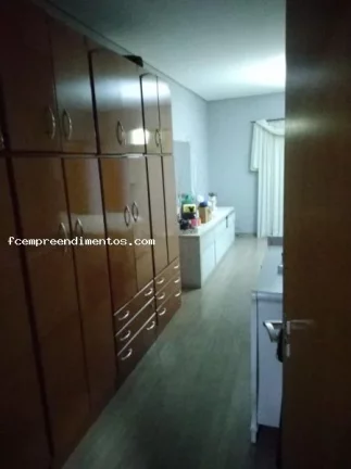 Imagem Chácara Condomínio para Venda em Limeira, Residencial Nobreville, 4 dormitórios, 2 suítes, 1 banheiro, 5 vagas