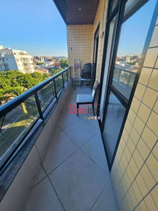 Imagem Cobertura com 3 dormitórios à venda, 120 m² por R$ 750.000 - Braga - Cabo Frio/RJ