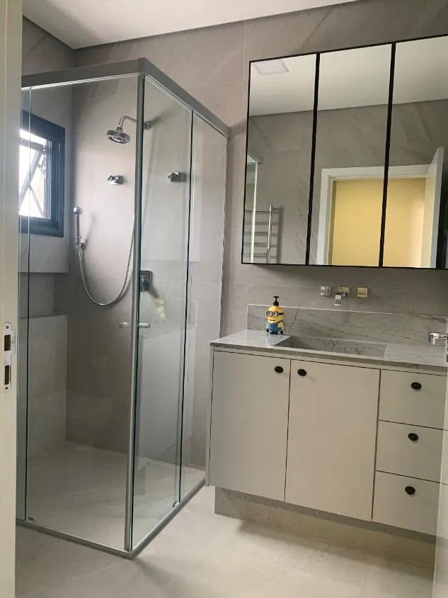 Imagem Casa Espetacular em Condomínio Fechado em Valinhos - Oportunidade Única!