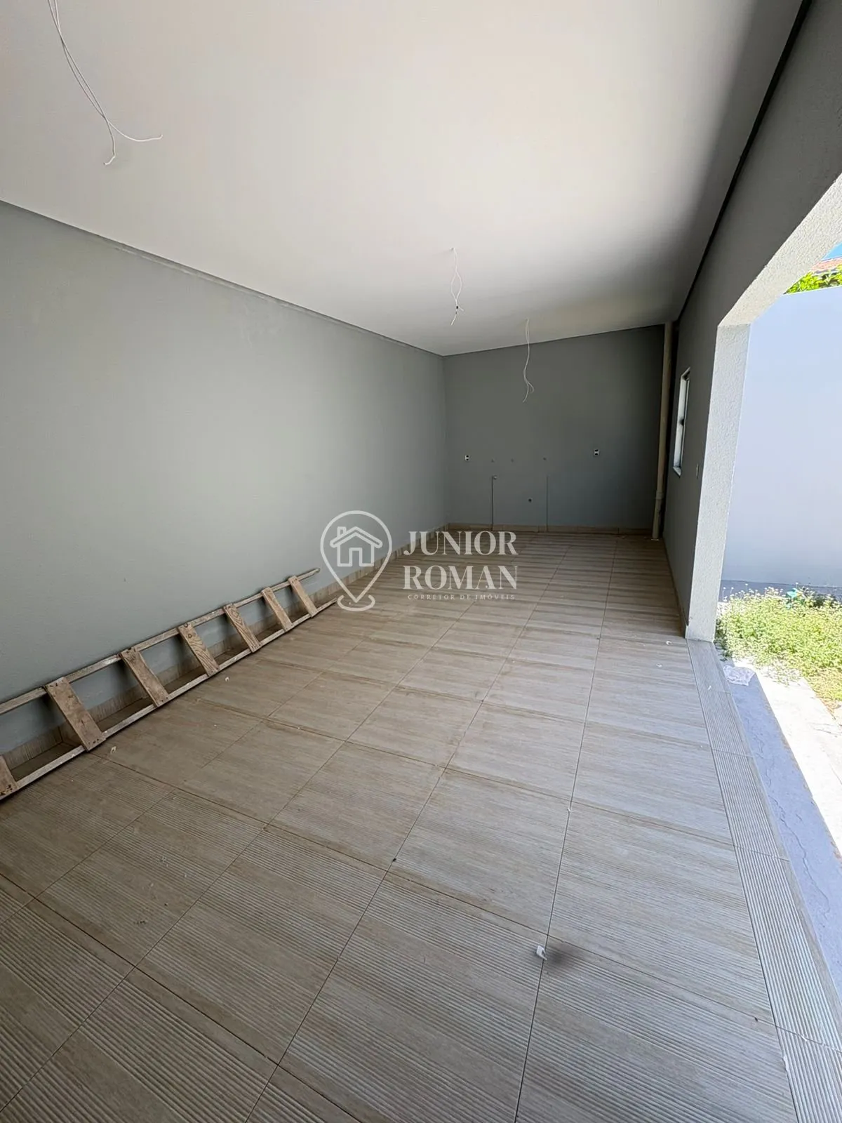 Imagem VENDO CASA 3 QUARTOS SENDO 1 SUITE COM CLOSET - VILA RICA BARREIRAS/BA