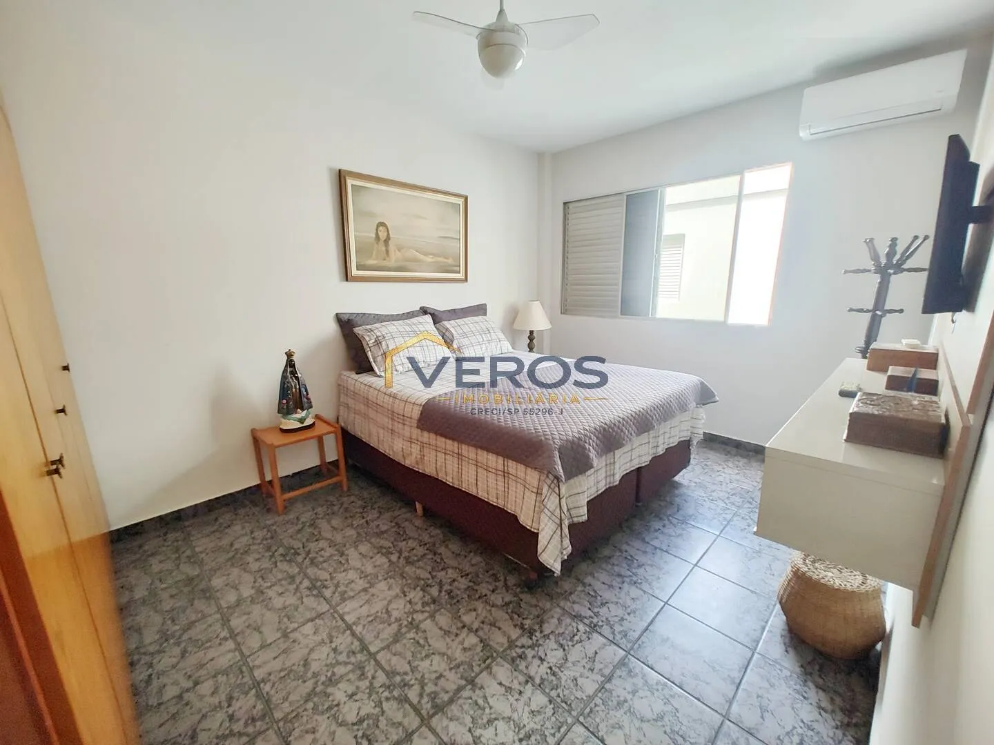 Imagem Apartamento a venda com 2 quartos no centro de Caraguatatuba