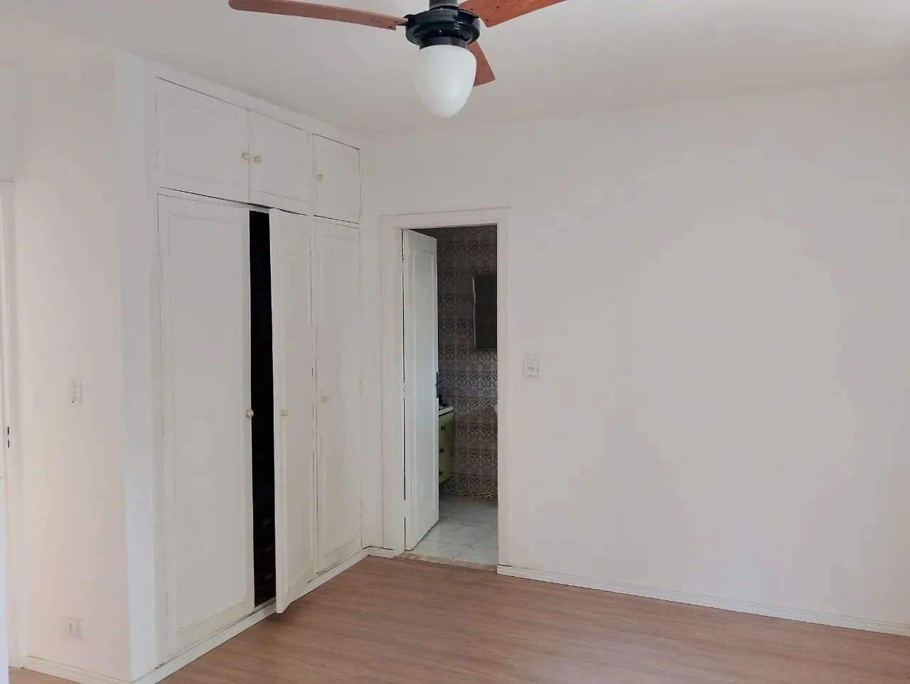 Imagem Casa para Locação em São Paulo, Planalto Paulista, 3 dormitórios, 1 suíte, 4 banheiros, 2 vagas