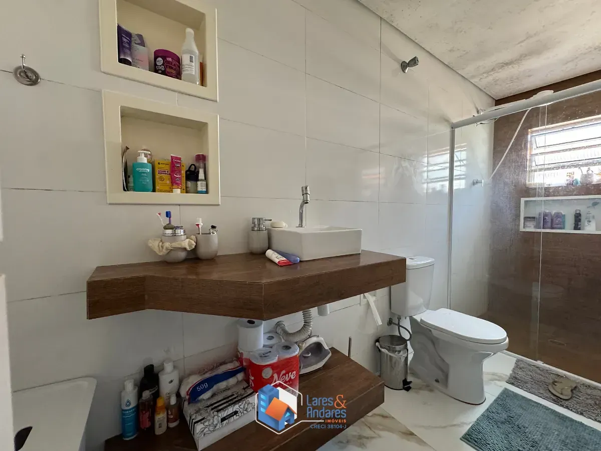 Imagem Sobrado para venda em Chácara Belenzinho com 3 quartos, sendo 1 suíte, 200m²