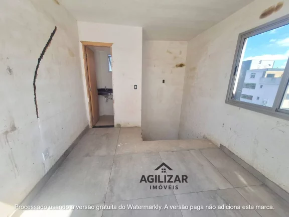 Imagem Cobertura 2 quartos, sendo 1 suíte - Santa Cruz