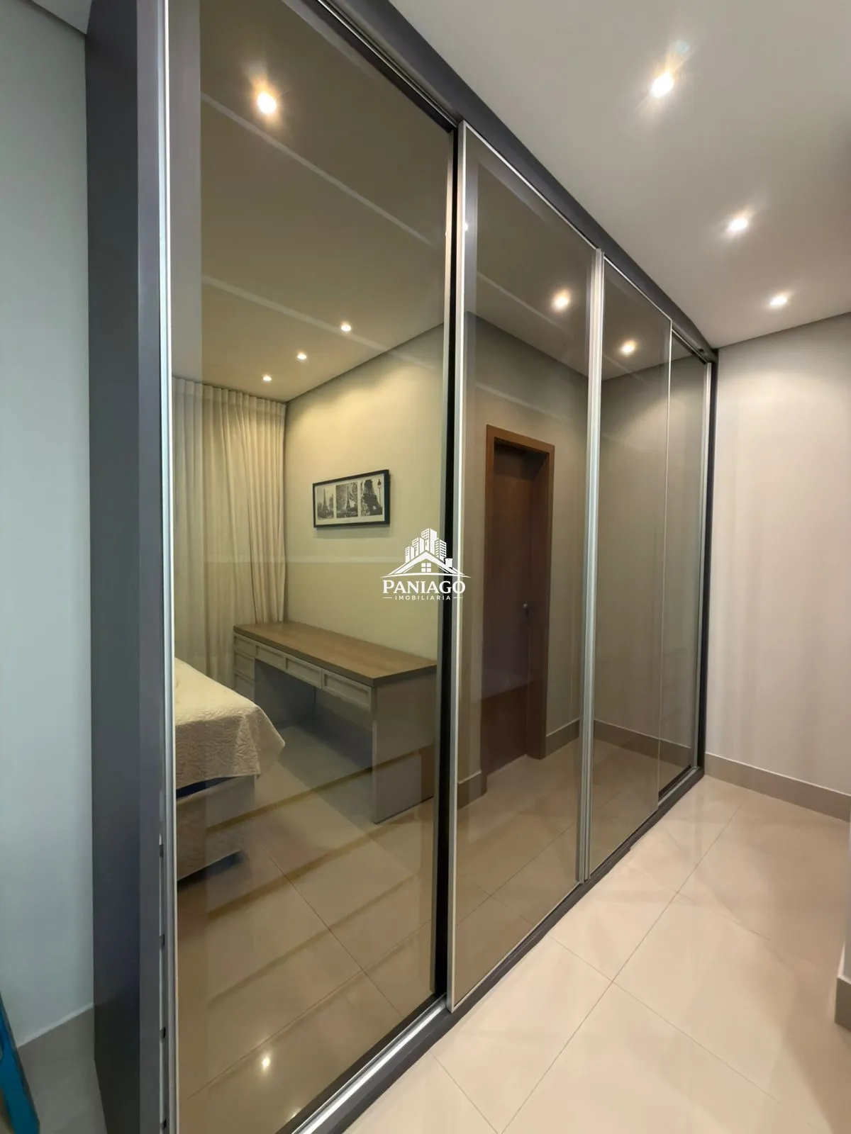 Imagem Apartamento Mobiliado para alugar no Edifício Portal do Bosque | Andar Alto