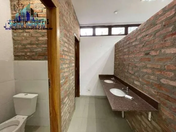 Imagem Loja muito ampla, com 3 pavimentos e vários cômodos e acessos independentes!
Com 320,00 m², andar...