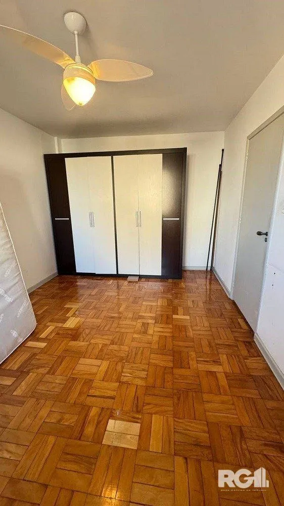 Imagem APARTAMENTO DE 3 DORMITÓRIOS COM VAGA DE GARAGEM NO CENTRO HISTÓRICO.