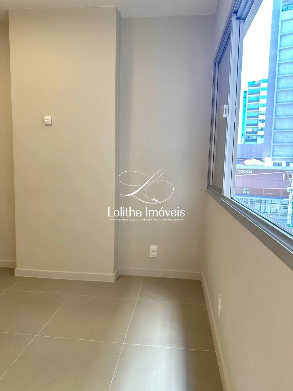 Imagem Apartamento 1 quarto para venda na Othon Gama Deça, reformado, impecável.