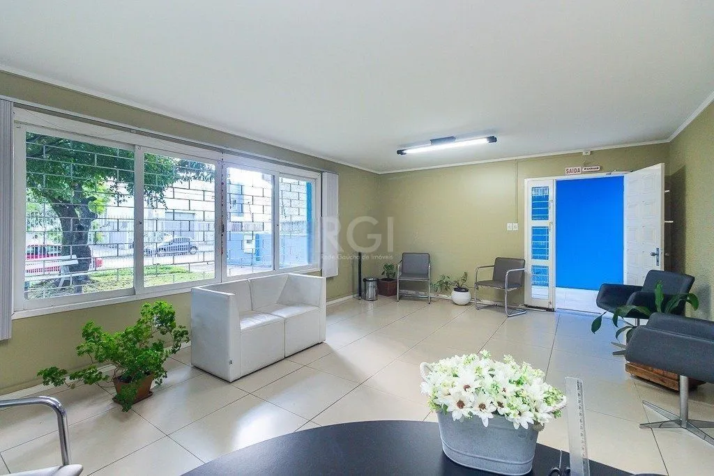 Imagem Casa com 9 dormitórios no bairro São Geraldo, pode ser comercial