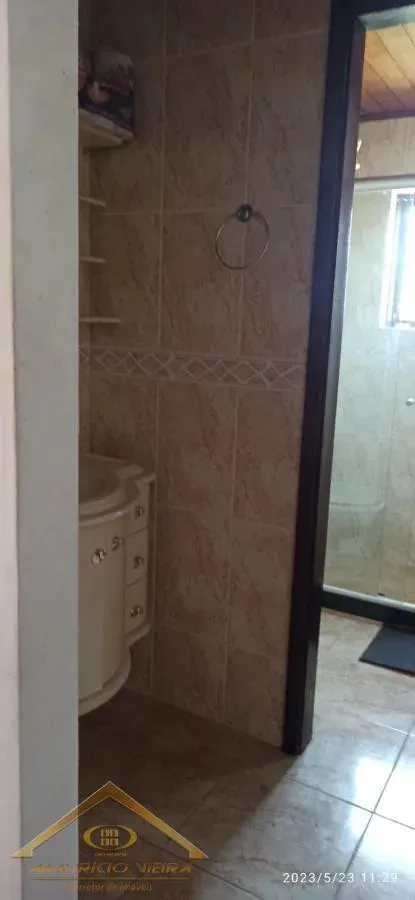 Imagem Casa em Condomínio para Venda em Cabo Frio / RJ no bairro Peró
