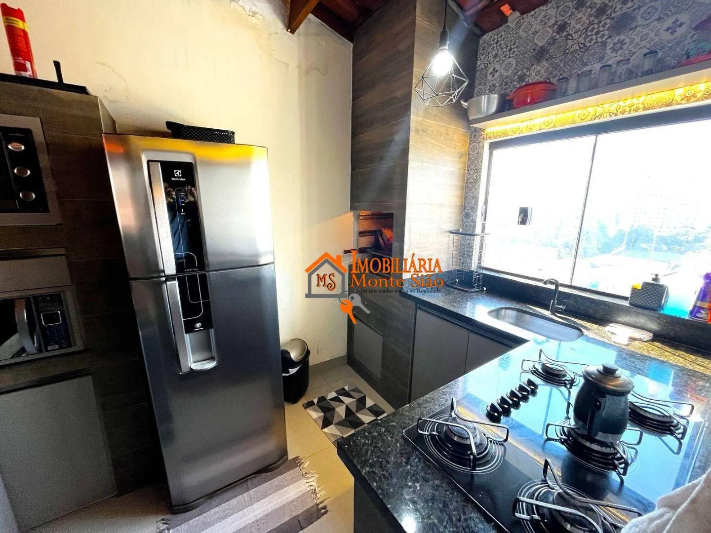 Imagem Sobrado com 3 dormitórios à venda, 210 m² por R$ 550.000,00 - Vila Rio de Janeiro - Guarulhos/SP
