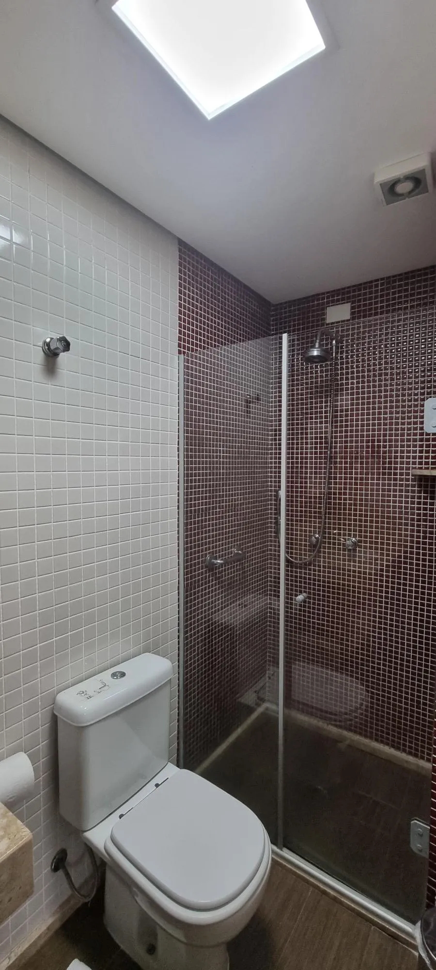 Imagem Apartamento tipo estúdio, mobiliado completo, no coração do Bairro Moinhos de Vento.