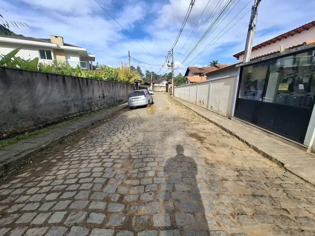 Imagem Terreno em Condomínio para Venda em Teresópolis / RJ no bairro Parque do Imbui