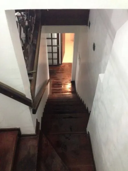 Imagem Mansão com 05 Quartos no Bairro Partenon