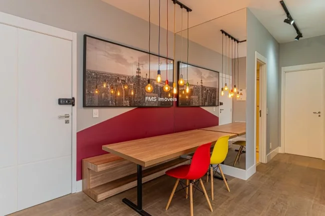 Imagem Apartamento para locação com 2 quartos e 2 vagas na Chácara Santo Antônio.