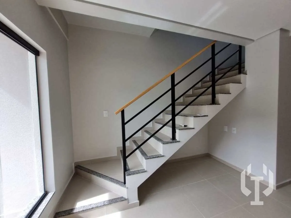 Imagem Casa geminada à venda, no SOBRADO, , com 3 quartos, 157m2
