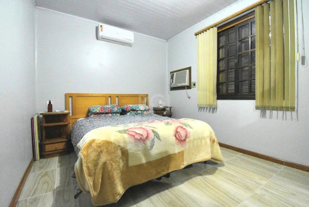 Imagem Casa para Venda - 270m², 4 dormitórios, Azenha