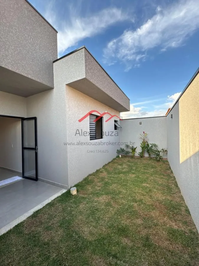 Imagem Casa para Venda em Hortolândia, Parque Bellaville, 3 dormitórios, 1 suíte, 2 banheiros, 2 vagas