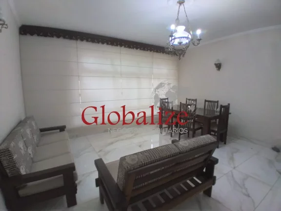 Imagem BELISSIMA CASA COM PISCINA NO BAIRRO DO EMBARÉ, 3DORMITÓRIOS, 1 SUÍTE, GARAGEM PARA 3 CARROS. VALOR R$1.200.000,00