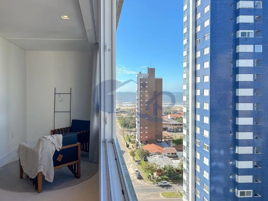 Imagem Apartamento á venda com 3 dormitórios no centro de Torres/RS