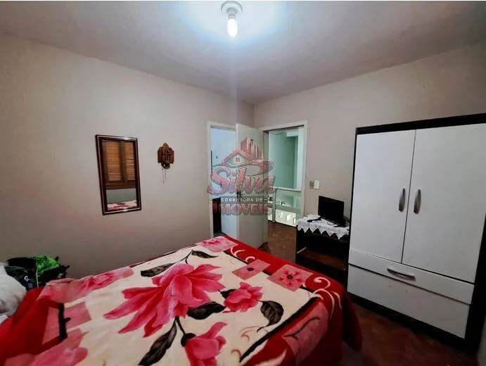 Imagem Casa 4 dormitórios documentada a 100m do mar, Ipiranga