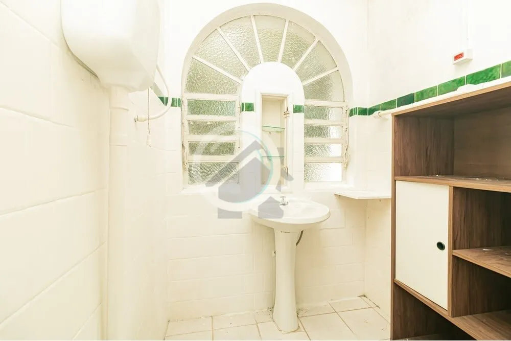 Imagem Localizado na Rua Felipe Camarão, 553, este apartamento de 89m² oferece uma excelente oportunidade...