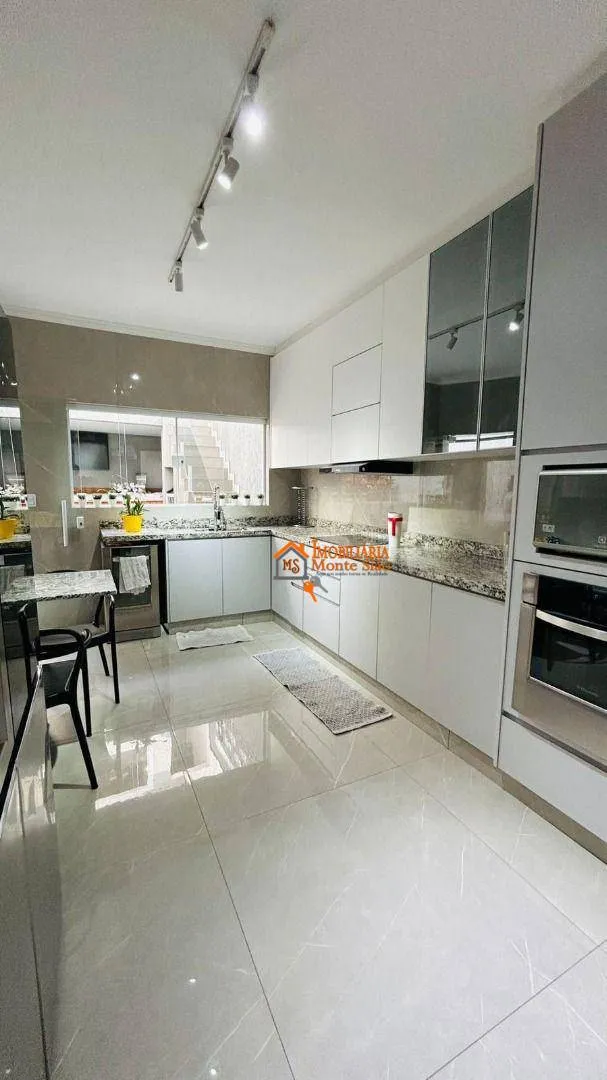 Imagem Sobrado à venda, 222 m² por R$ 1.549.000,00 - Jardim Vila Galvão - Guarulhos/SP