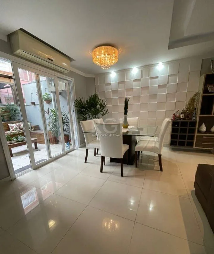 Imagem Casa Condominio para Venda - 144m², 3 dormitórios, sendo 3 suites, 4 vagas
