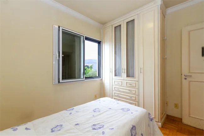 Imagem Apartamento à venda com 3 quartos, sendo 2 suítes, no condomínio Villaggio de Bologna, São Paulo - SP