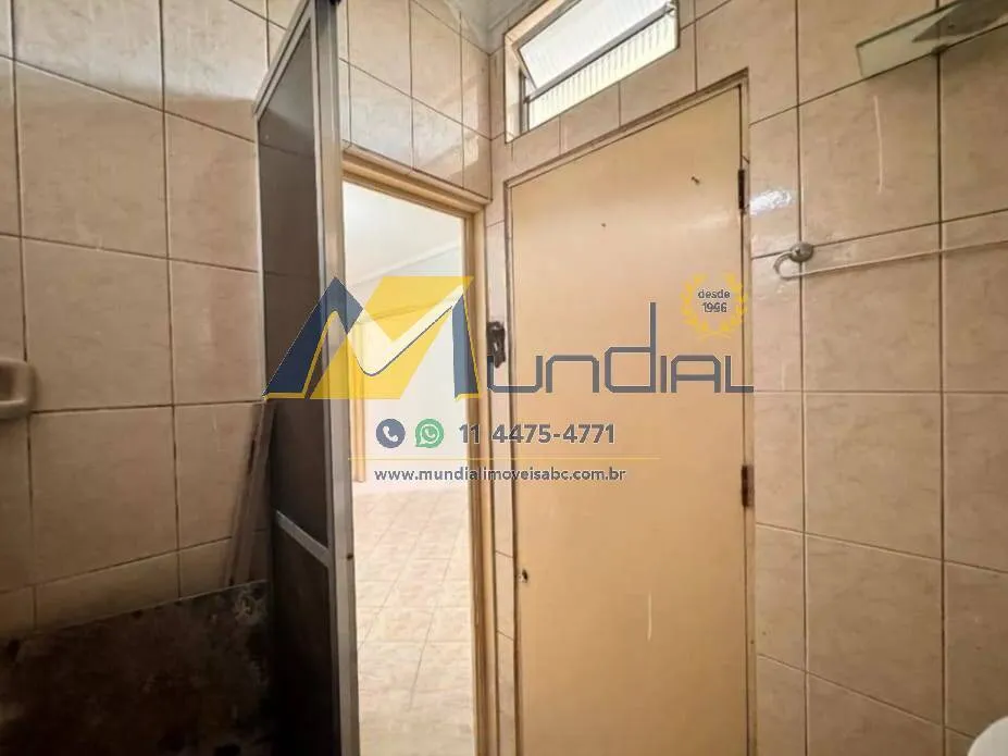 Imagem Casa para Alugar com 55mts, quintal no Jardim Rina