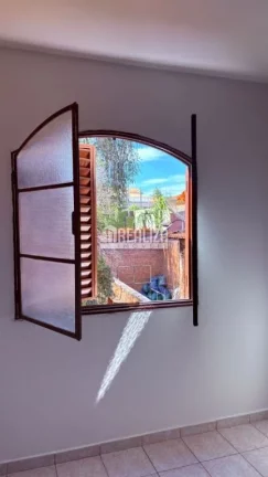 Imagem Apartamento para alugar no bairro Vila Olímpica, Uberaba - 3 dormitórios