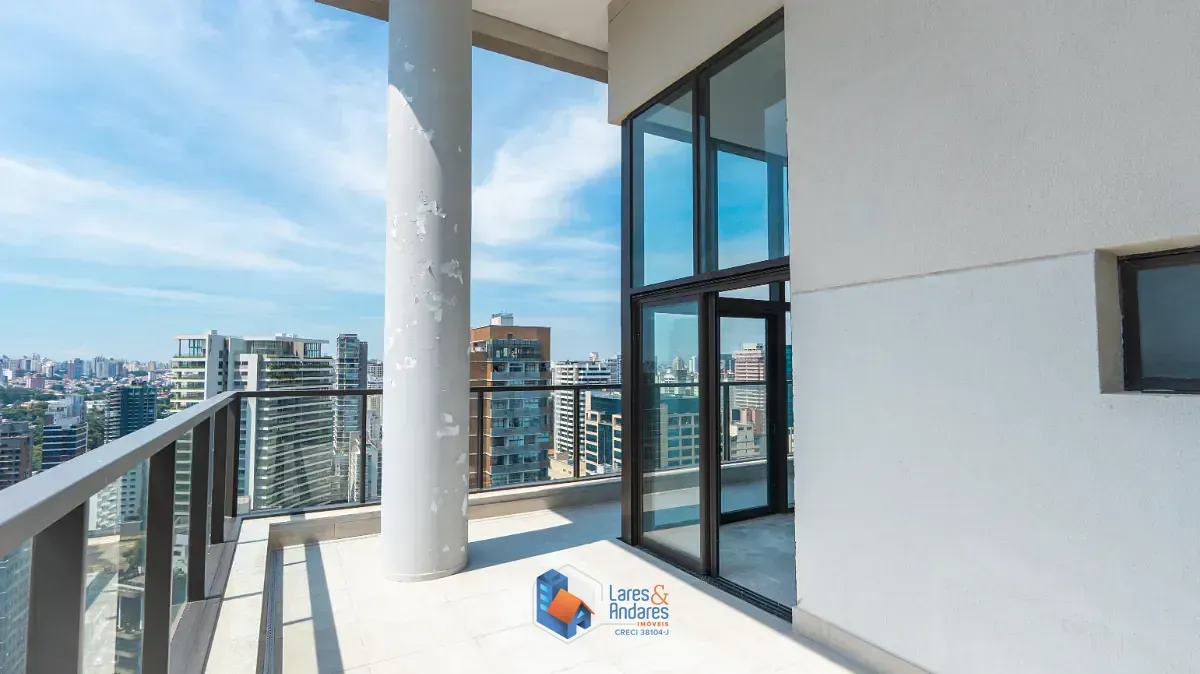 Imagem Cobertura para venda em Moema com 4 quartos, sendo 4 suítes, 281m²