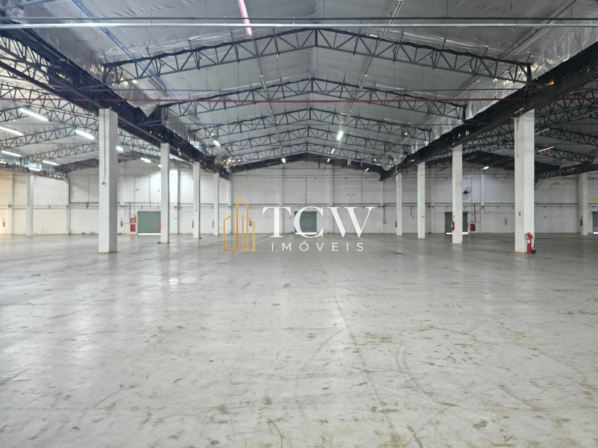 Imagem GGalpão Logístico para Locação em Vila Leopoldina | 9.500 m² | 37 Docas | São Paulo/SP